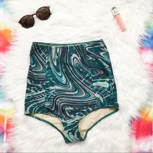 Kortni Jeane Bottoms